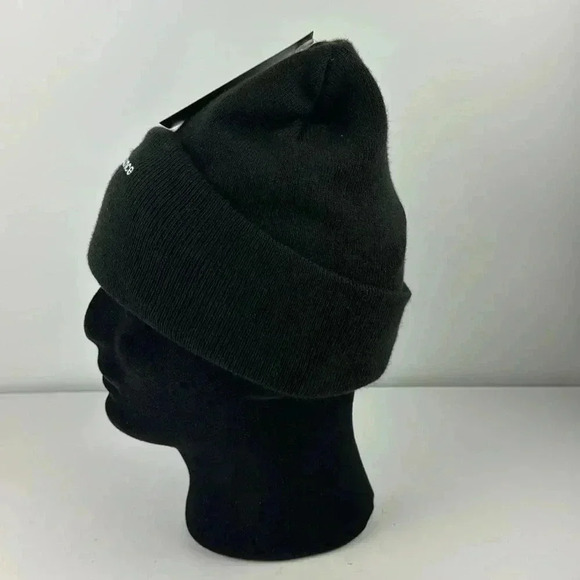 NEW BALANCE BEANIE NWT BLACK OSFM - Picture 6 of 6